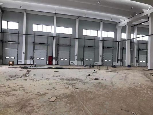 खरीदें अनुकूलित आकार ऊर्ध्वाधर अनुभागीय दरवाजा अछूता ऊपरी अनुभागीय दरवाजा आईएसओ 9001 online manufacture