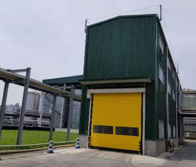 खरीदें सीई औद्योगिक फास्ट डोर उच्च शक्ति पॉलिएस्टर फाइबर पीवीसी पर्दा मोटाई 0.8mm online manufacture