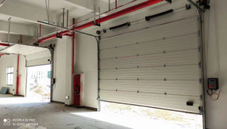 खरीदें रसद भंडारण और निर्माण के लिए बहुमुखी अनुभागीय दरवाजे online manufacture